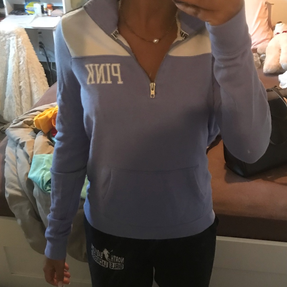 pink sweatshirt
